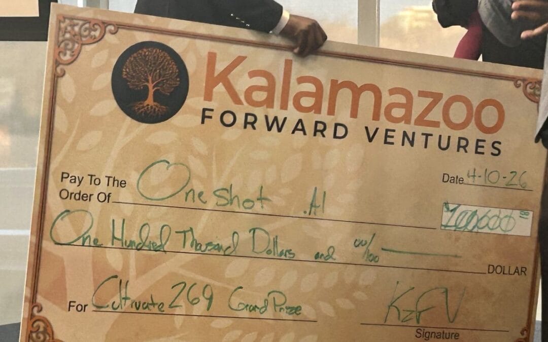 Cultivate 269 award check presented to the student pitch competition winner